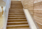 某幼稚園 新築工事（階段 木板張り）2